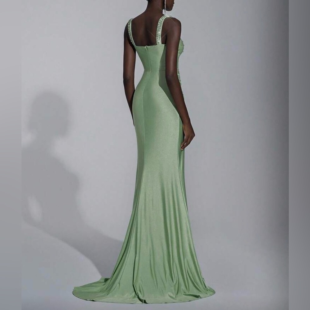 Sophisticated Grass Green Maxi Dress - Picture 2 of 4